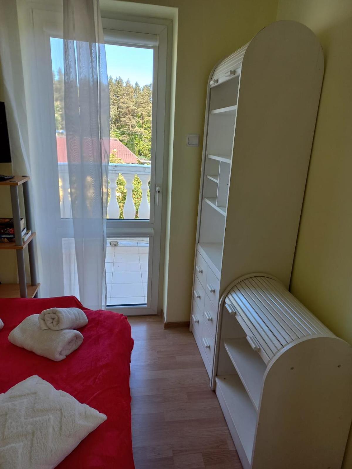 Apartamenty Junona Nad Morzem, W Domu Z Ogrodem, Obok Stegna I Jantar Junoszyno Экстерьер фото